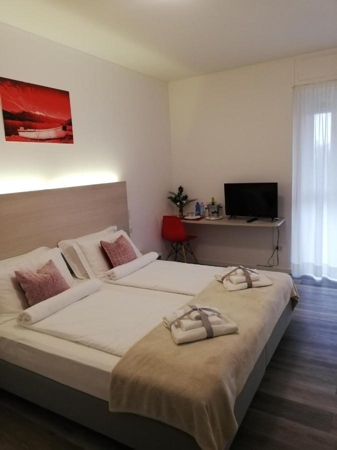 Hotel Internazionale Луино Экстерьер фото